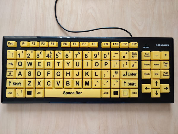 Изображение Kontrastne klaviatuur suurte klahvidega
